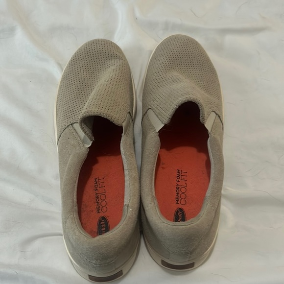 Shoes - Dr scholls memory foam shoes